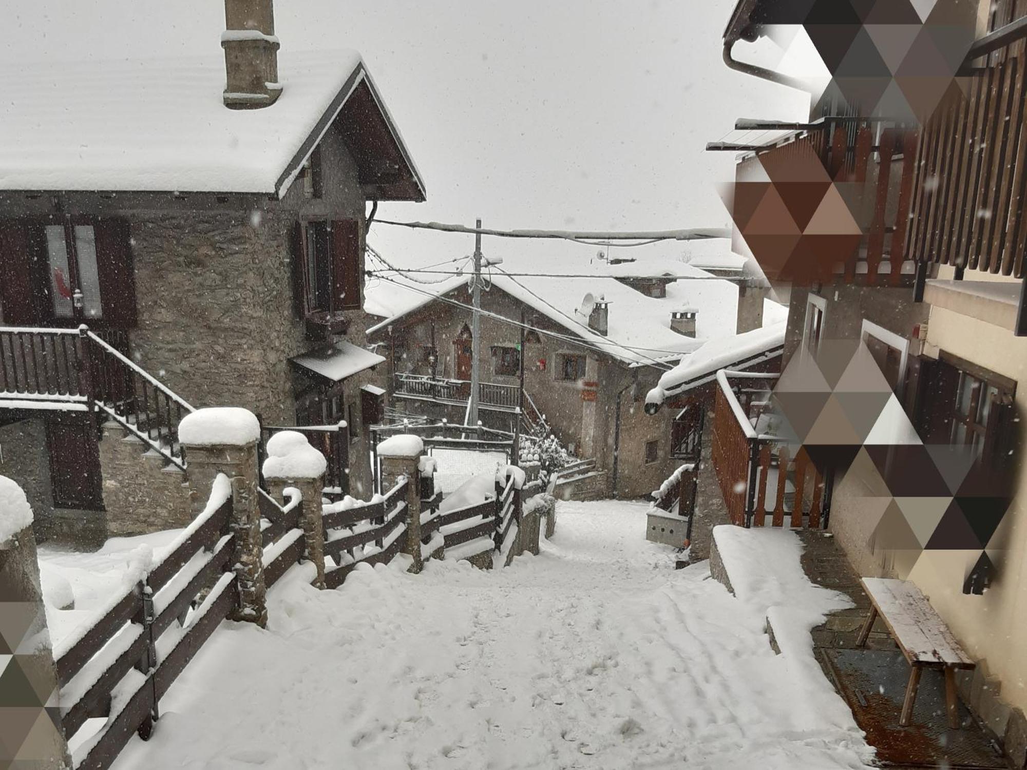 Apartamento Sauze d'Oulx with garden, ciâbőt la garitüla Exterior foto